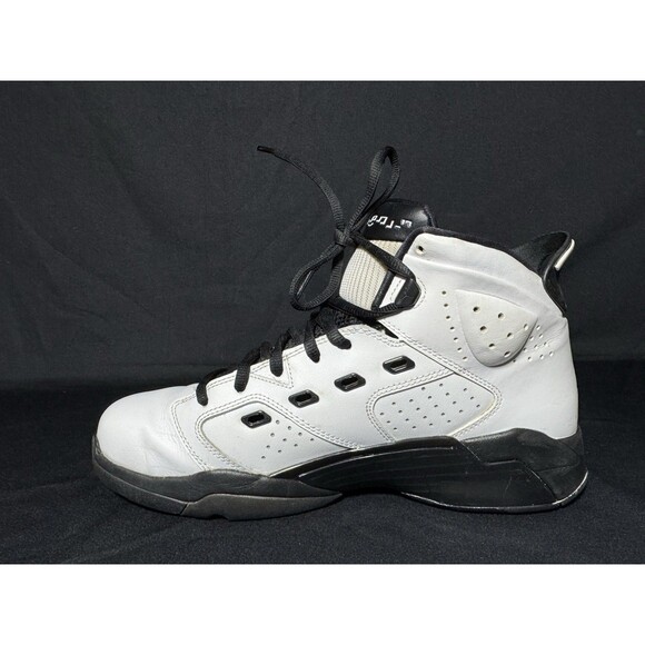 Mens 11 - Nike Air Jordan Retro Sneakers Black White 'Motorsports' DC7330-100 - Picture 2 of 10